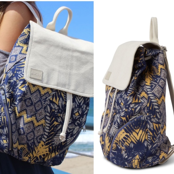 TOMS Handbags - TOMS Sojourn Palm Printed Drawstring Backpack